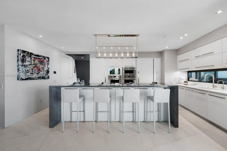 Porsche Design Tower #4405 image #22