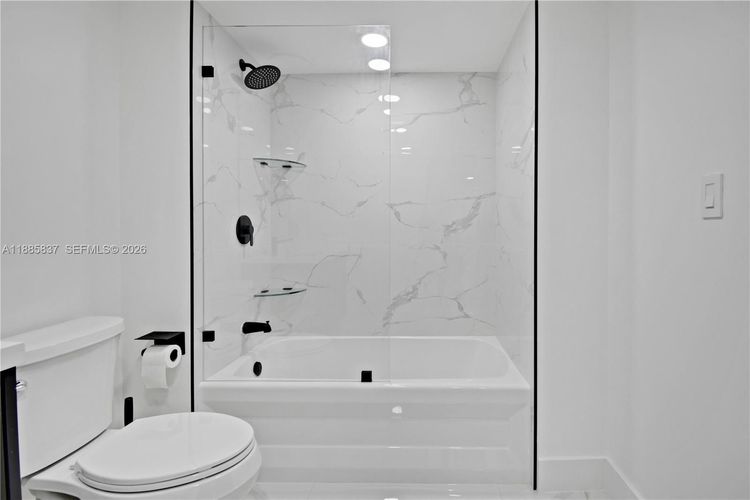 1800 Club #512 image #26