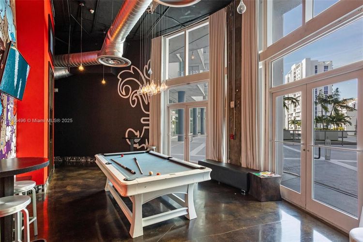 Neo Vertika #1213 image #28