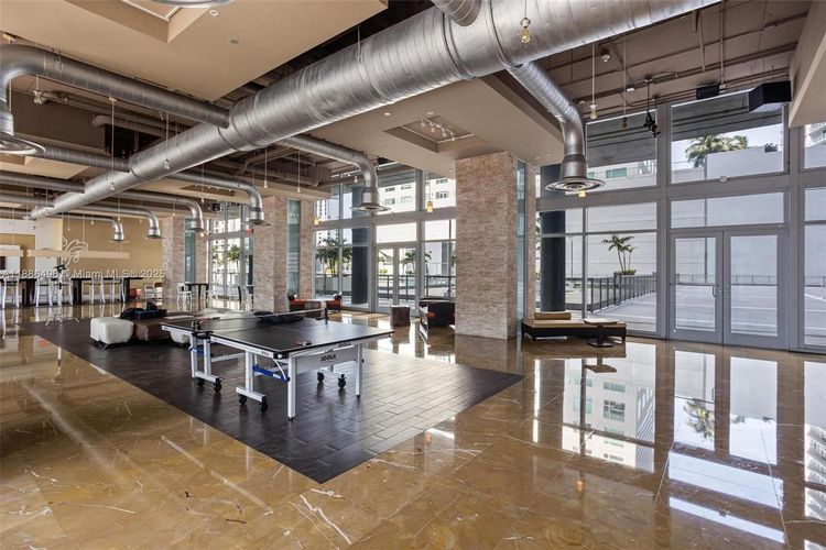 Neo Vertika #1213 image #29