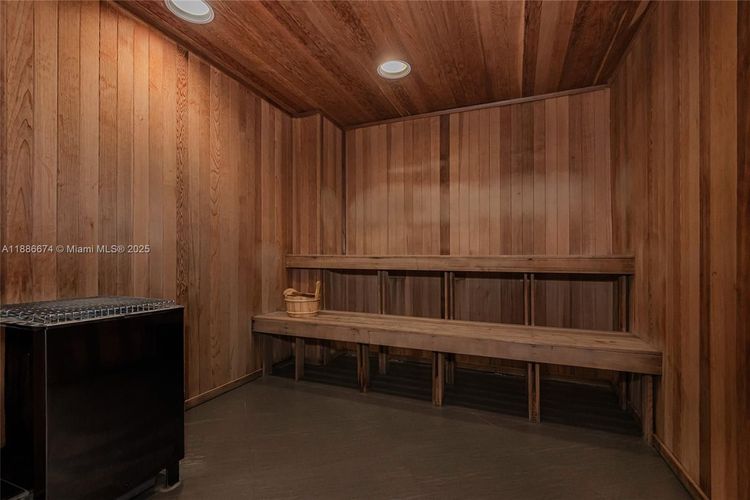 Spear at Aqua #605 image #12