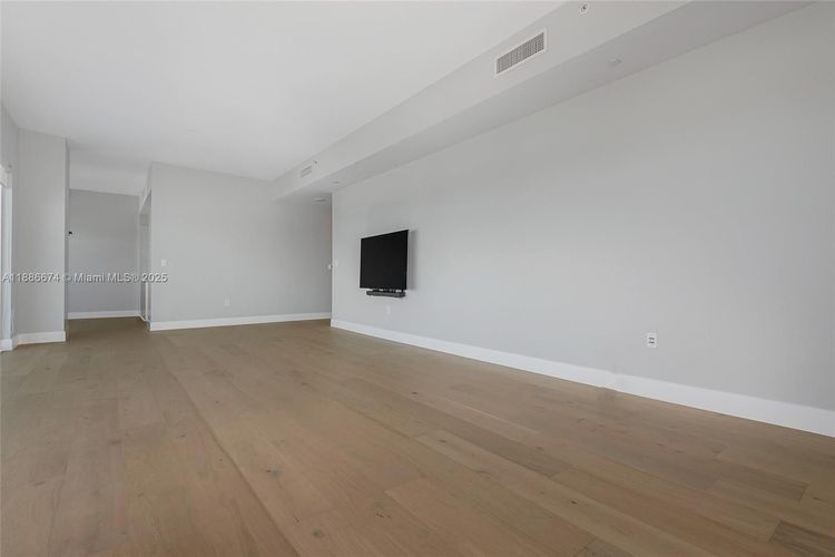 Spear at Aqua #605 image #14