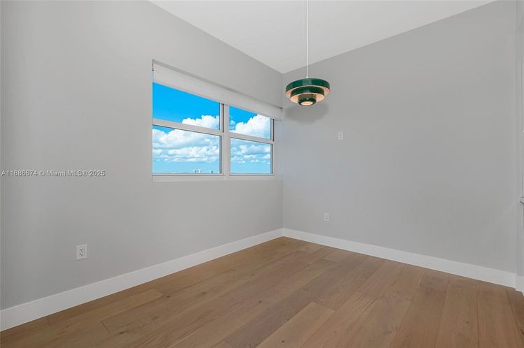 Spear at Aqua #605 image #15