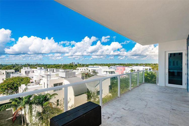 Spear at Aqua #605 image #38