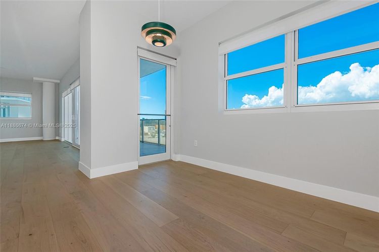 Spear at Aqua #605 image #8