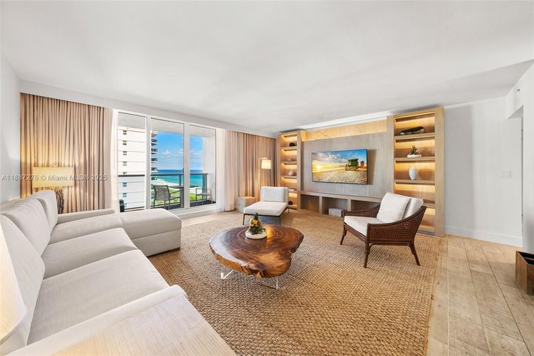1 Hotel & Homes #1215 image #14