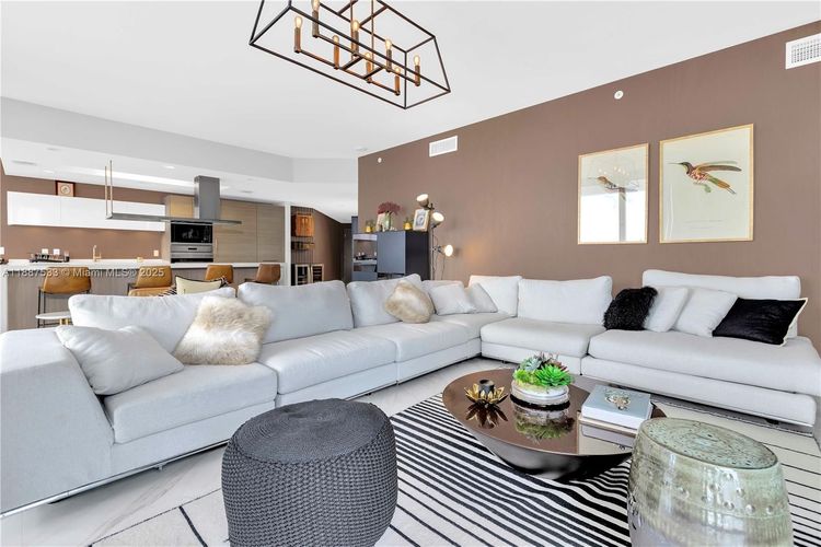 Marina Palms Yacht Club and Residences South Tower #1709 image #13