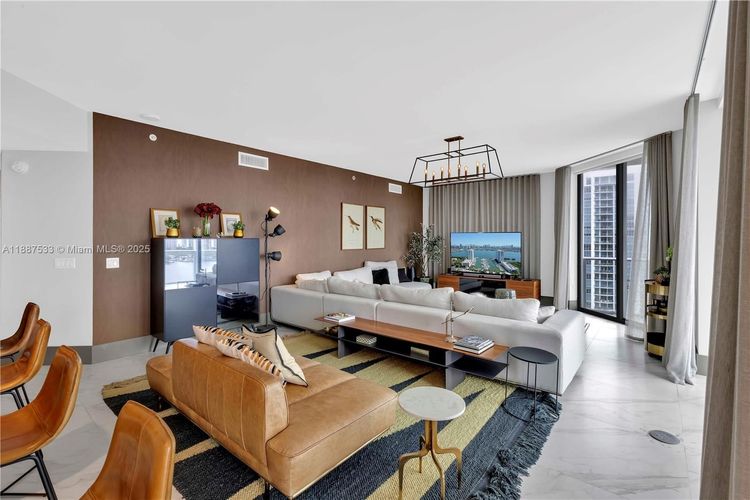 Marina Palms Yacht Club and Residences South Tower #1709 image #15