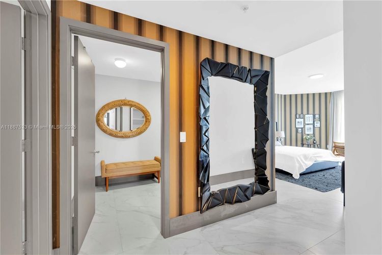 Marina Palms Yacht Club and Residences South Tower #1709 image #33