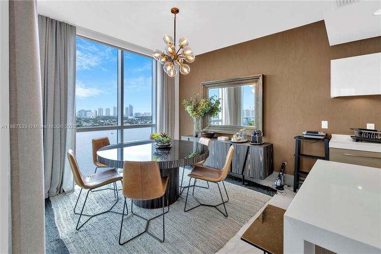 Marina Palms Yacht Club and Residences South Tower #1709 image #8