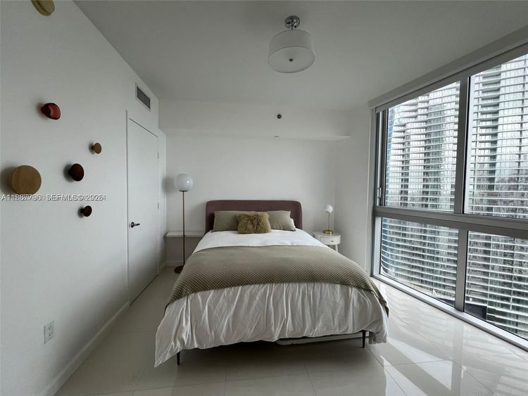 Icon Brickell I #3202 image #22