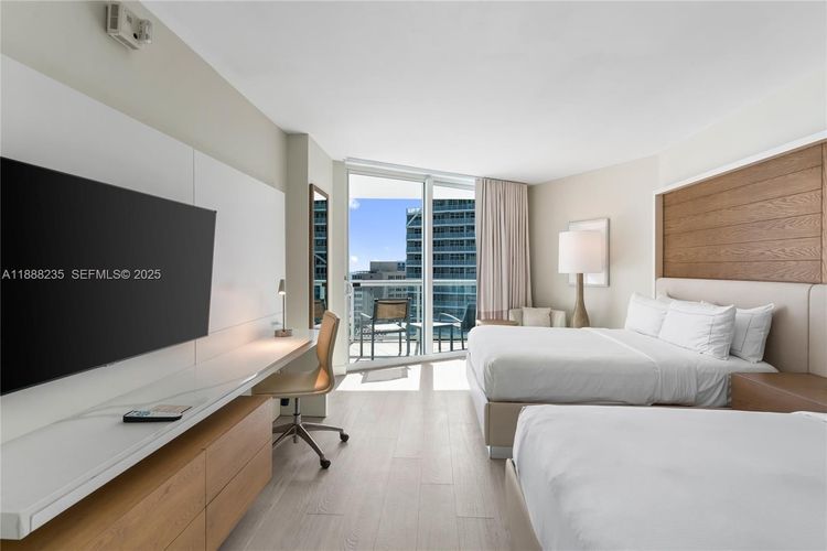 Hilton Q Club #1215 image #19