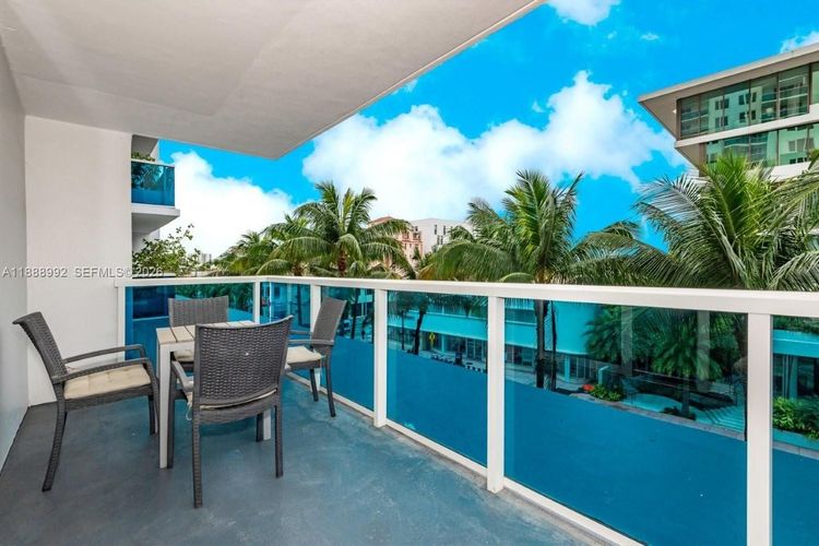 Roney Palace #333 image #26