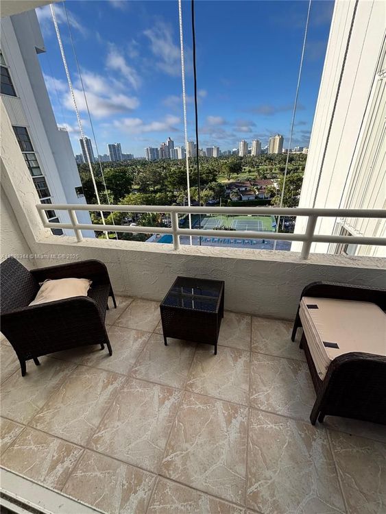 Delvista Towers #913 image #28
