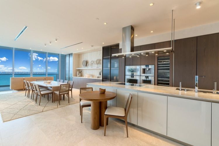 Turnberry Ocean Club Residences #2301 image #10