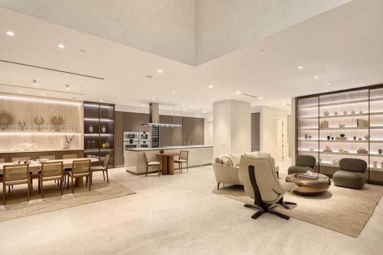 Turnberry Ocean Club Residences #2301 image #14