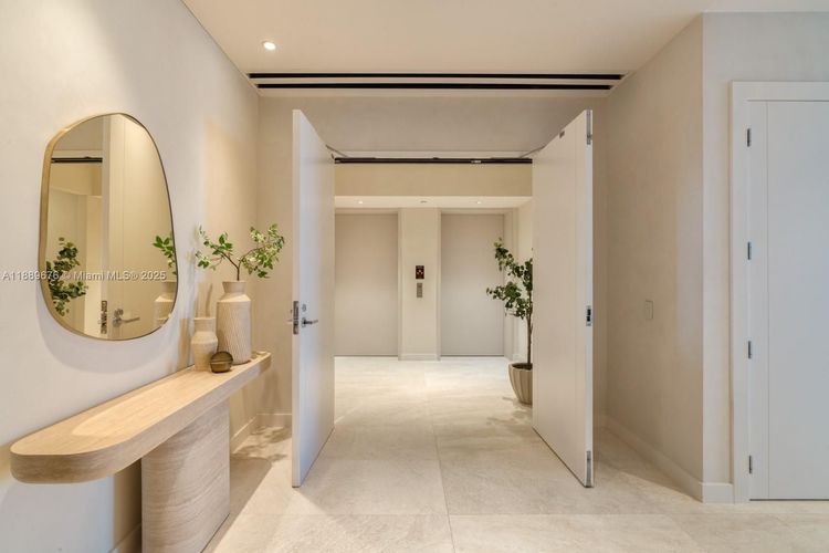 Turnberry Ocean Club Residences #2301 image #18