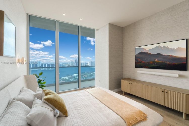 Turnberry Ocean Club Residences #2301 image #48