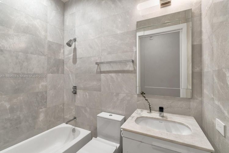 Turnberry Ocean Club Residences #2301 image #49