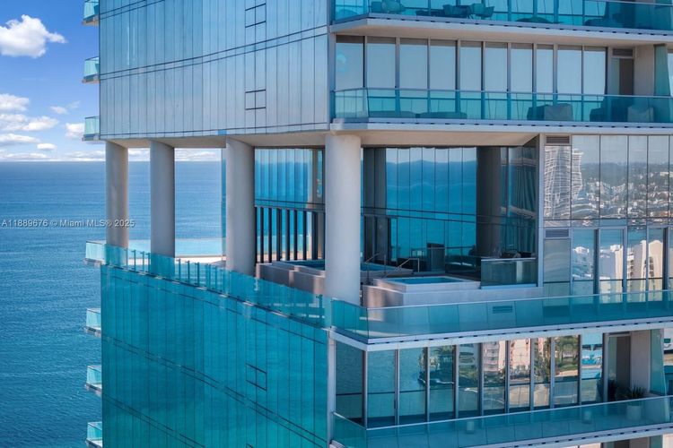 Turnberry Ocean Club Residences #2301 image #81