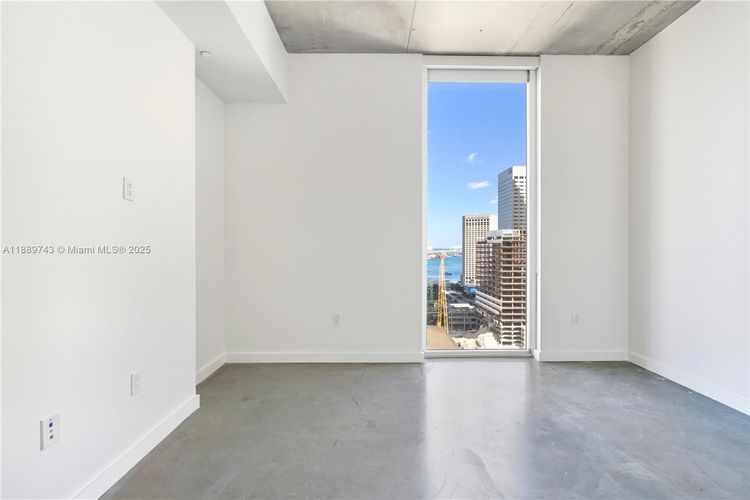 Centro #2002 image #6