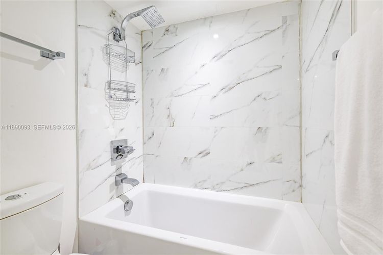 The Collins #720 image #17