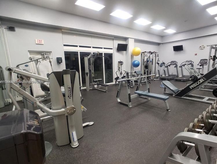 The Collins #720 image #39