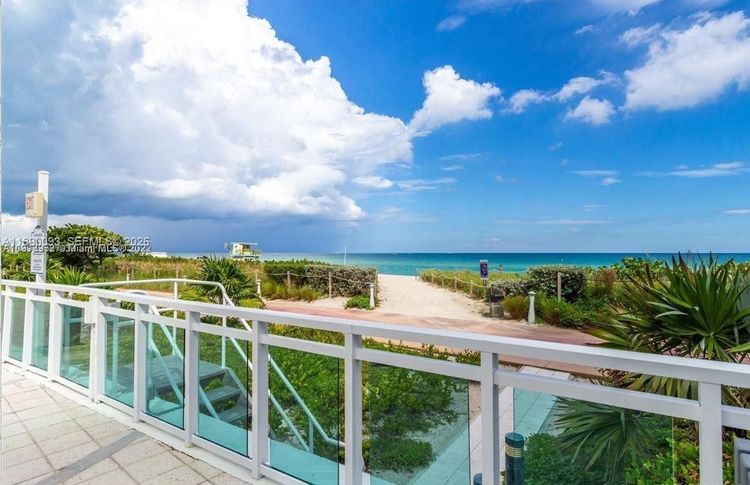 The Collins #720 image #50