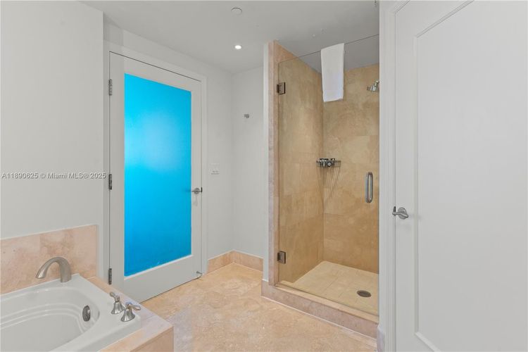 Fontainebleau II Tresor #3003 image #24