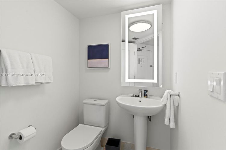 Fontainebleau II Tresor #3003 image #26