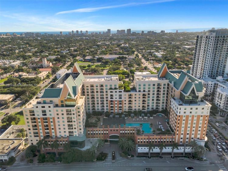 Waverly Las Olas #909 image #32