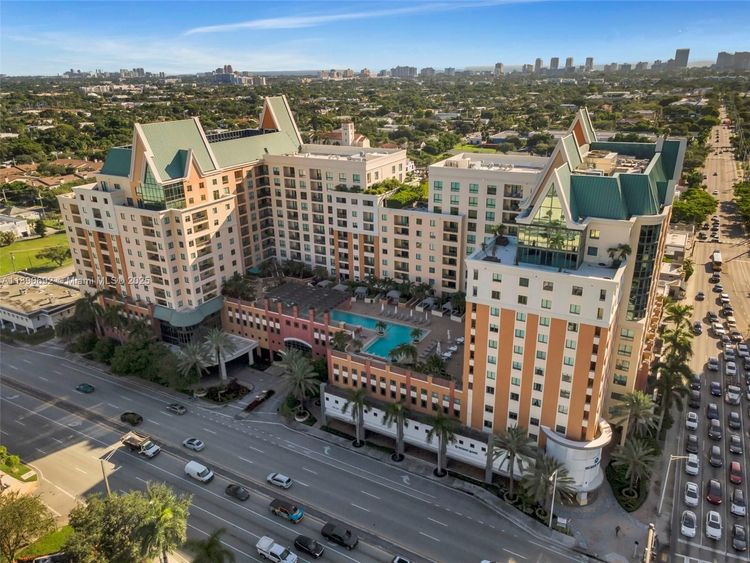 Waverly Las Olas #909 image #36