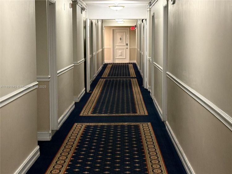 Carriage Club North #823 image #29