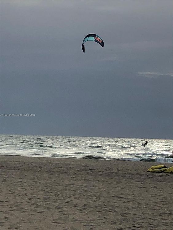 Carriage Club North #823 image #37