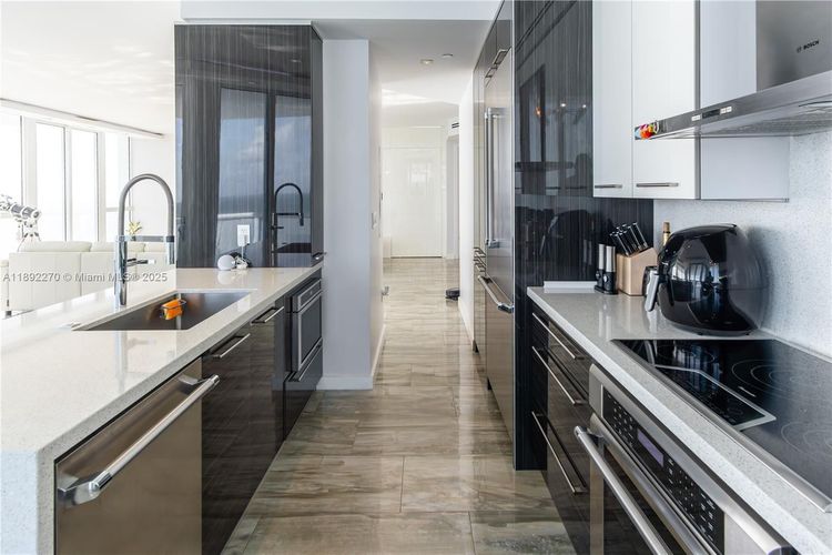 Oceania I #OS16A image #13