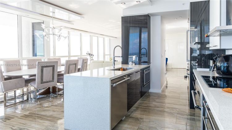 Oceania I #OS16A image #14