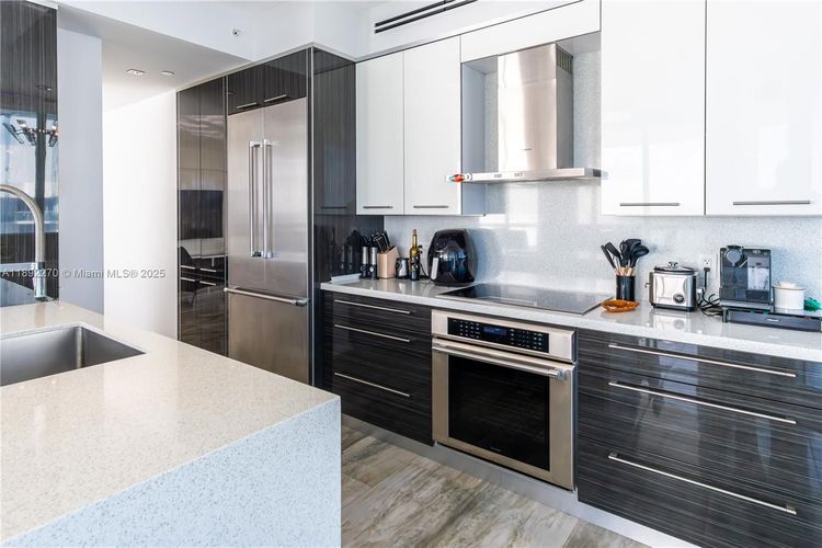 Oceania I #OS16A image #15