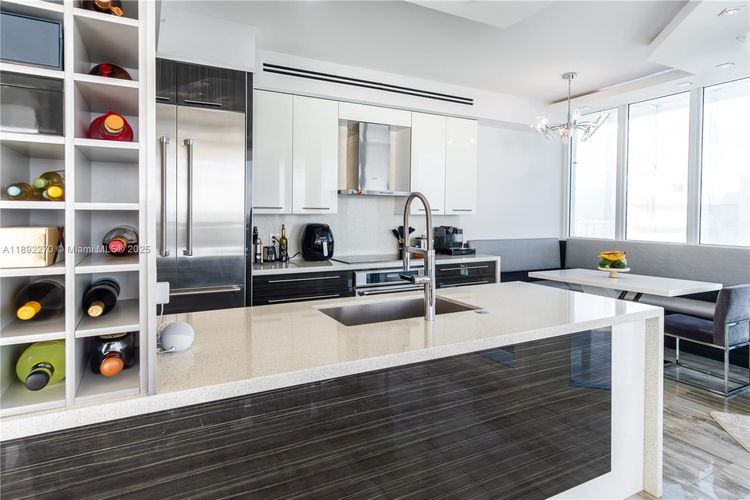 Oceania I #OS16A image #16