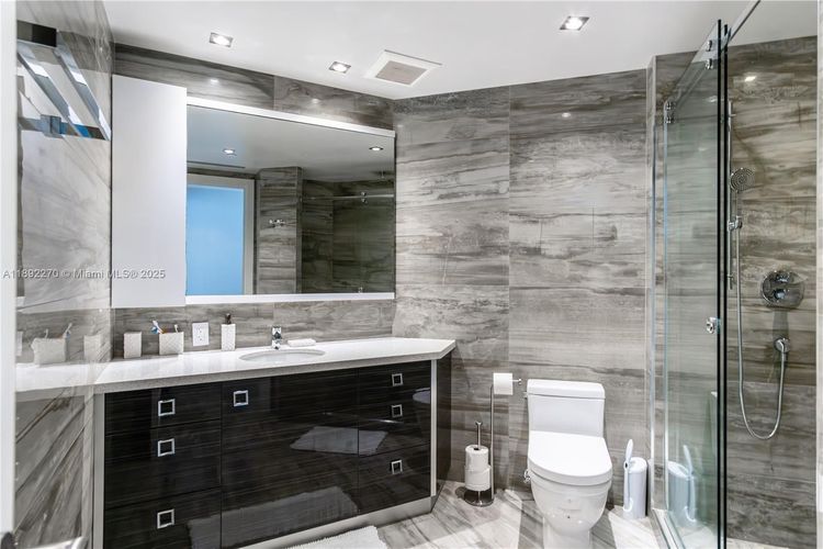 Oceania I #OS16A image #41