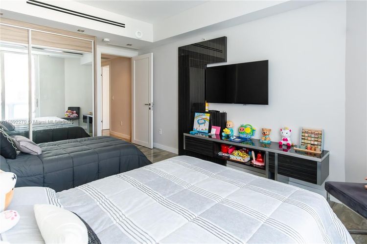 Oceania I #OS16A image #45