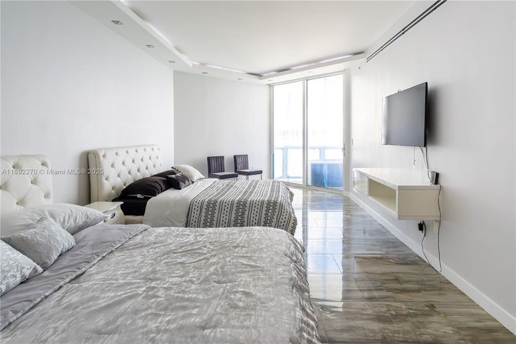 Oceania I #OS16A image #47