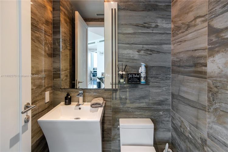 Oceania I #OS16A image #50