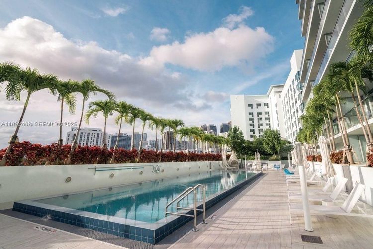 Le Parc at Brickell #810 image #12