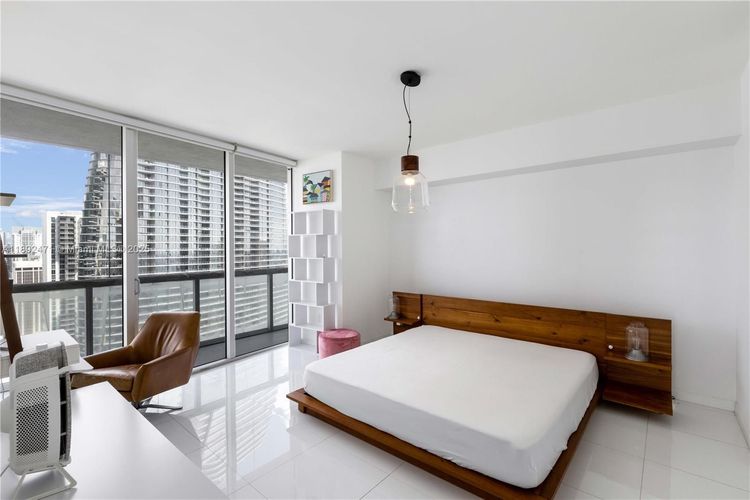 Icon Brickell I #4015 image #12