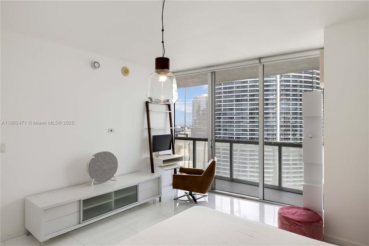 Icon Brickell I #4015 image #14