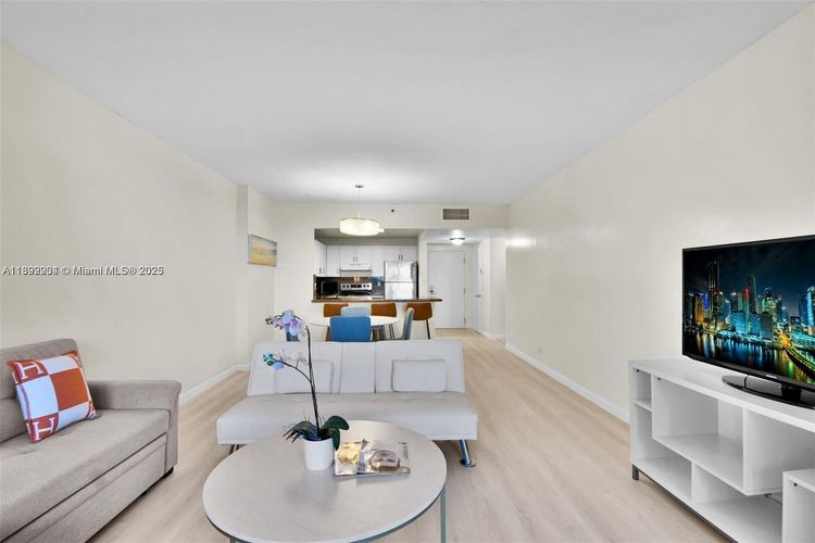 Roney Palace #425 image #24