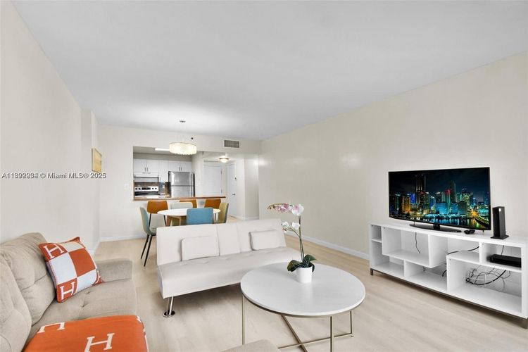 Roney Palace #425 image #25