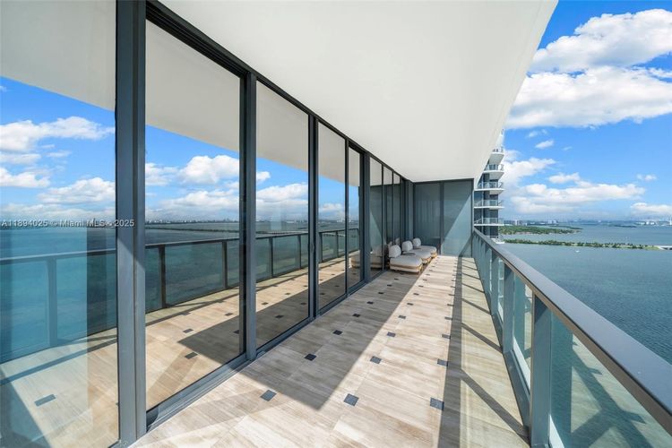 Elysee Miami #3301 image #17