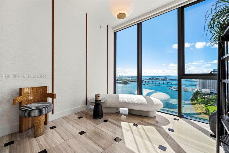 Elysee Miami #3301 image #8