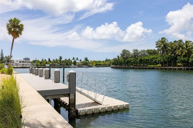 Blair House #10B image #19